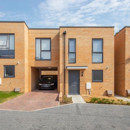 Cozen Villa Edgware Exterior foto